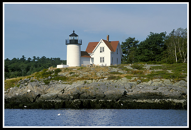 Curtis Island lighthouse