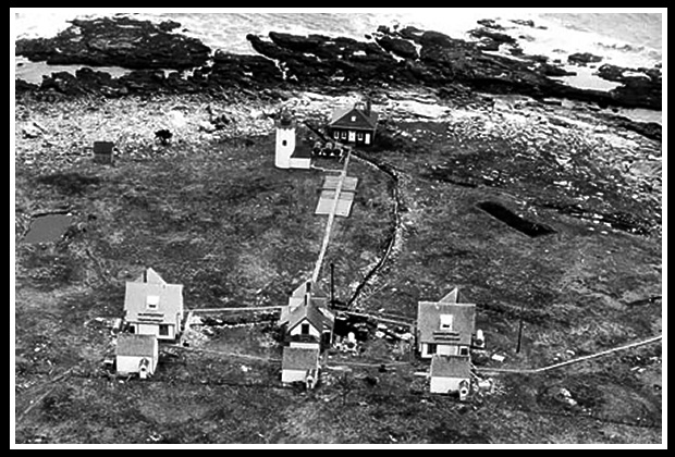 ariel view of Great Duck Island light with buildings