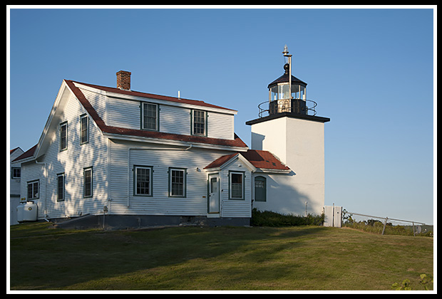 Fort Point lighthouse
