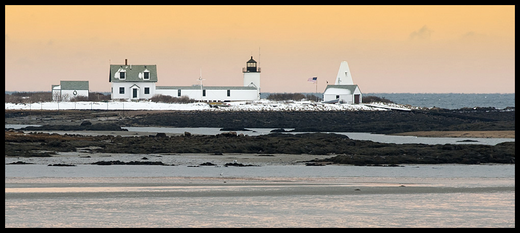 Goat Island (Cape Porpoise) light at dusk