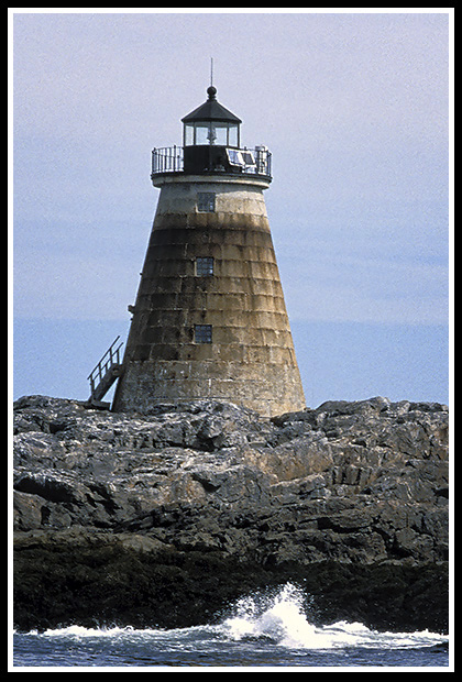 Saddleback ledge light tower