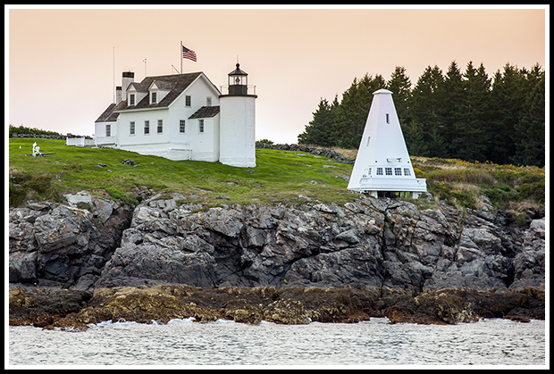 Tenants Harbor light