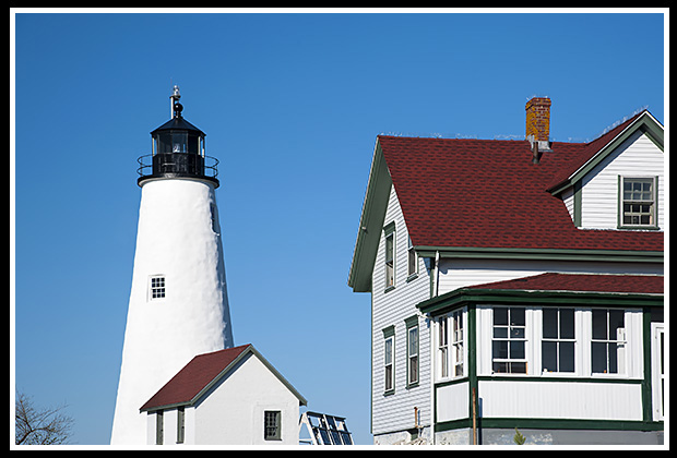 Bakers Island lighthouse