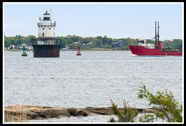 Butler Flats light guides tanker vessel