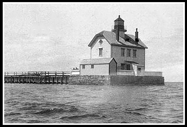 early Edgartown light construction 1830