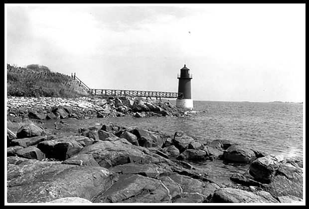 early Fort Pickering lighthouse