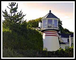 South Hyannis Harbor Light
