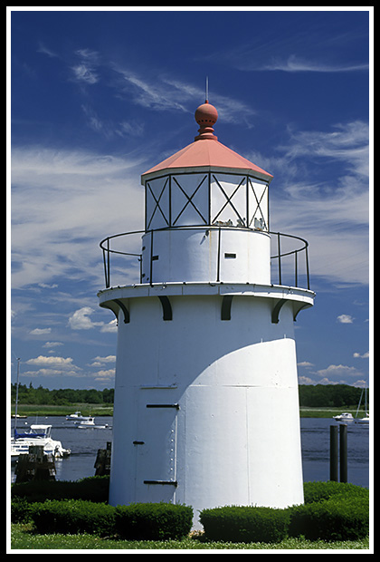 Newburyport Front Range light