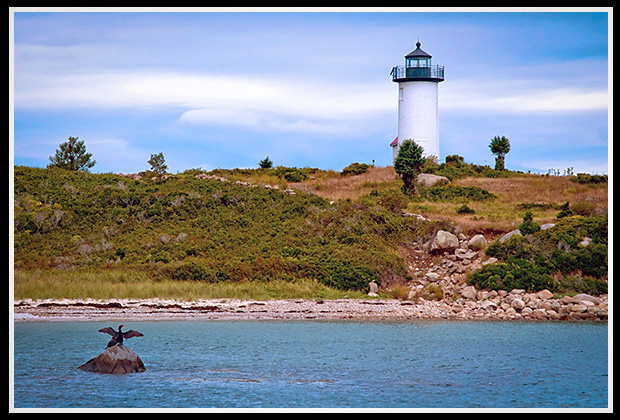 Tarpaulin Cove lighthouse