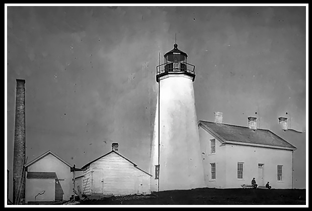 vintage image Point Judith light with keeper's house