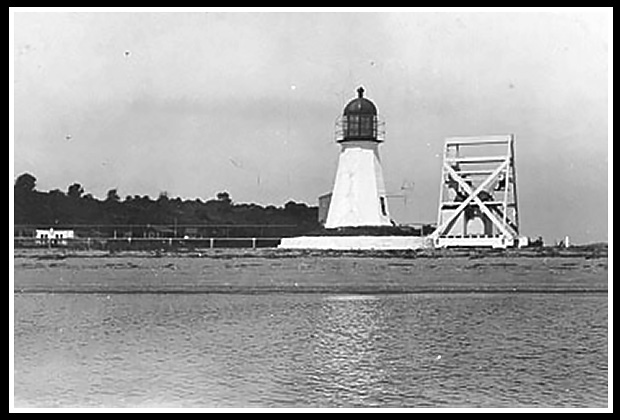 early prudence island light