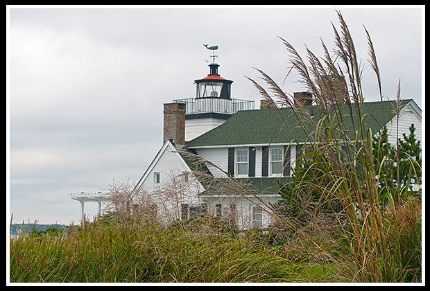 Nayatt lighthouse