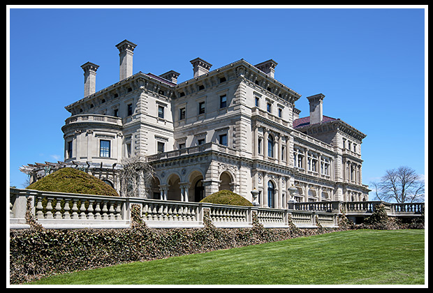 Newport Breakers mansion